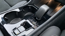 Volvo XC40 2.0 B3P Plus Black Edition 5dr Auto Petrol Estate